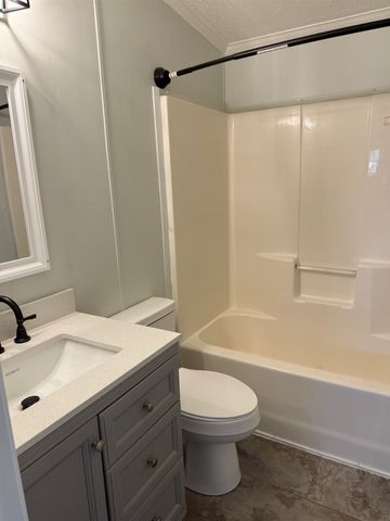 596 South Barre Road # 5, Barre Town, VT 05641
