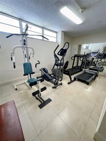 13155 Ixora Ct 603, North Miami, FL 33181