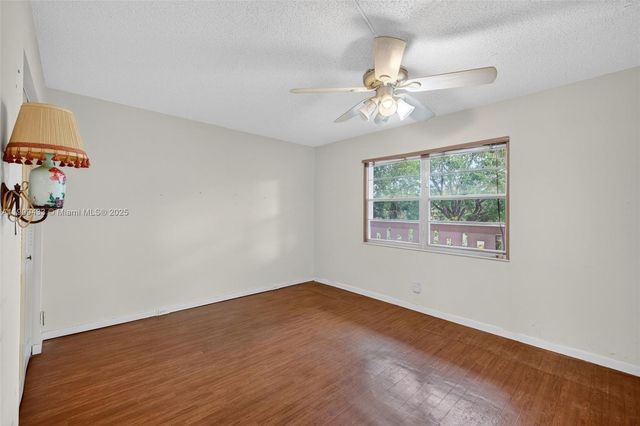 2005 Granada Dr N2, Coconut Creek, FL 33066