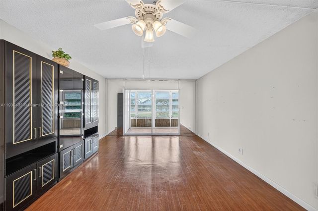 2005 Granada Dr N2, Coconut Creek, FL 33066