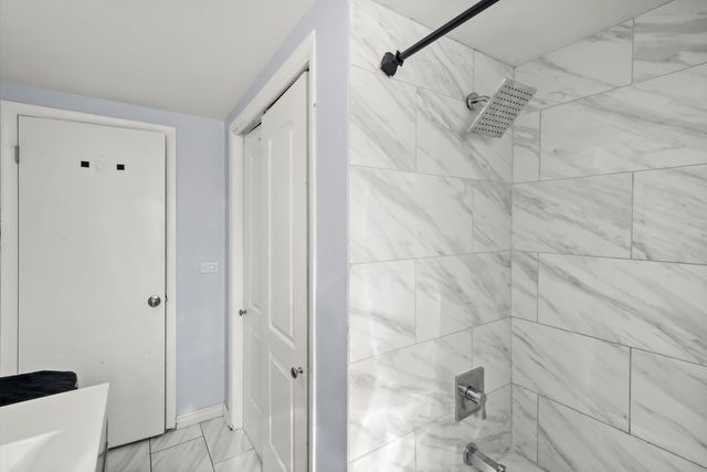 129 N Mason Avenue 105, Chicago, IL 60644