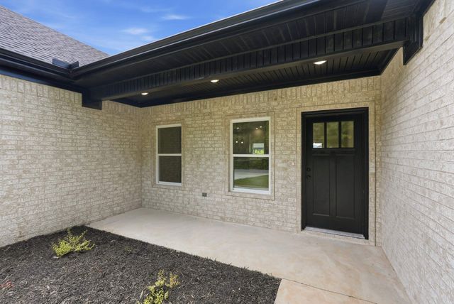 336 Millie Court, Austin, AR 72007
