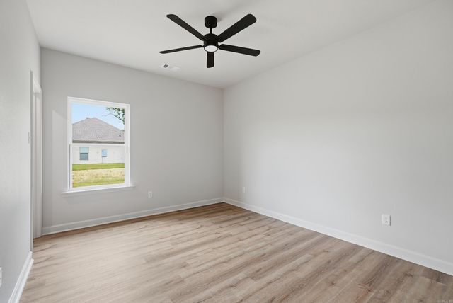 336 Millie Court, Austin, AR 72007
