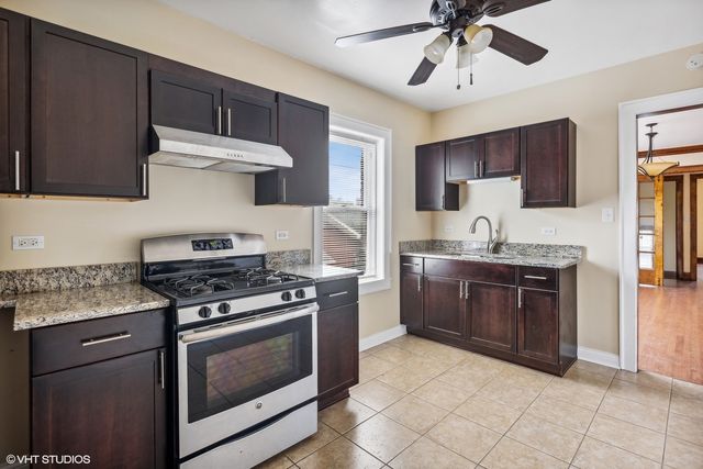 1522 N Austin Boulevard 2, Oak Park, IL 60302