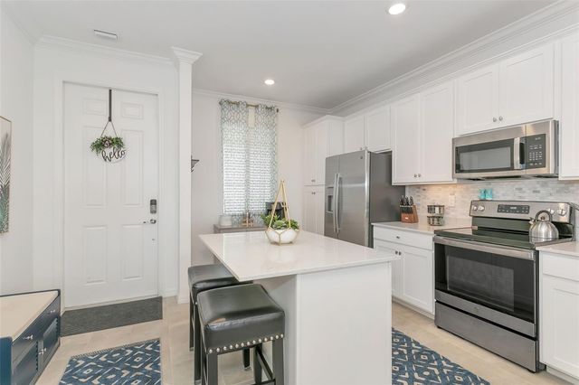 18028 GAWTHROP DRIVE 403, Bradenton, FL 34211