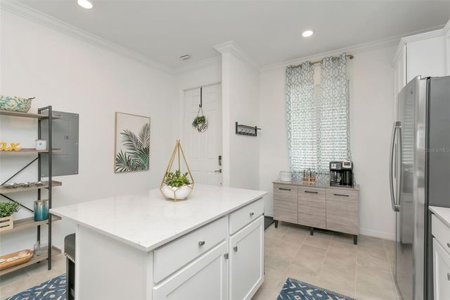 18028 GAWTHROP DRIVE 403, Bradenton, FL 34211