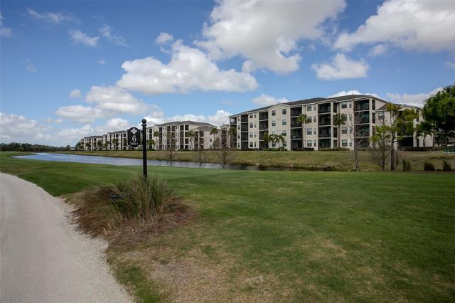 18028 GAWTHROP DRIVE 403, Bradenton, FL 34211