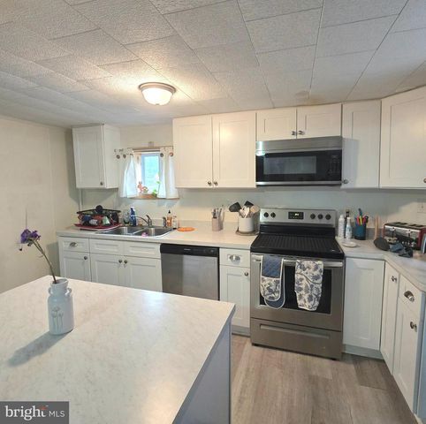 160 N MAIN ST, Aspers, PA 17304