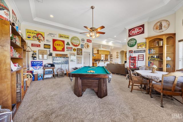 434 Bella Posta Drive, Bakersfield, CA 93308