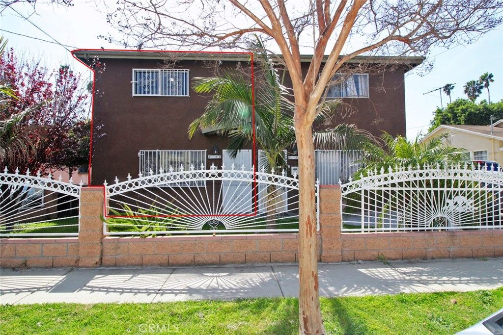 414 E 98th Street B, Inglewood, CA 90301