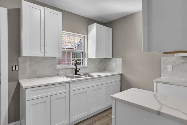 6618 Avenue N A, Houston, TX 77011