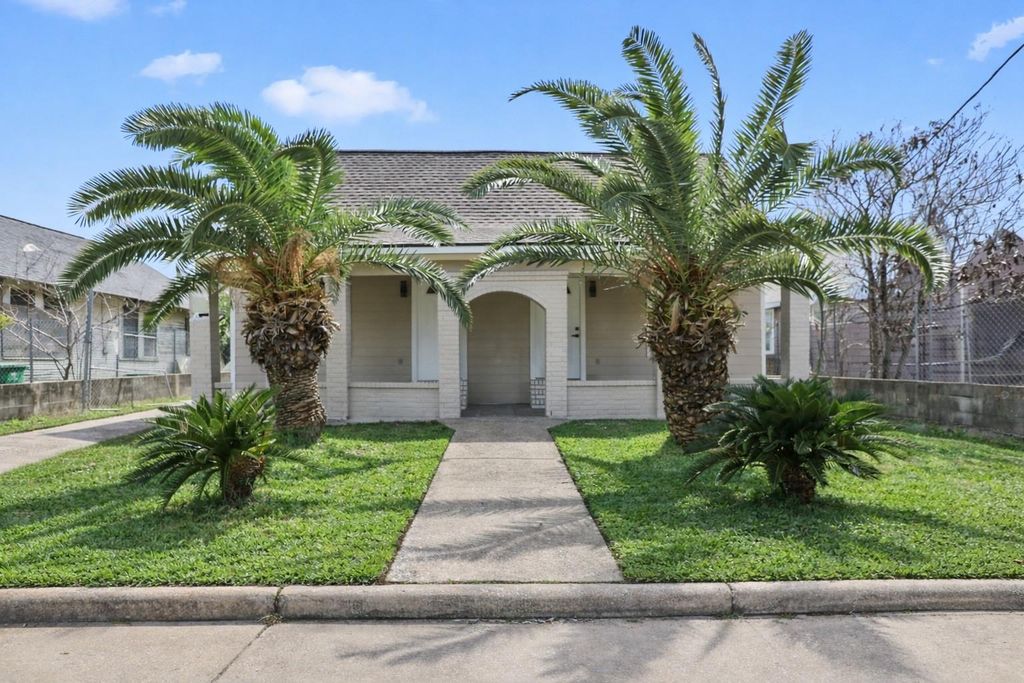 6618 Avenue N A, Houston, TX 77011