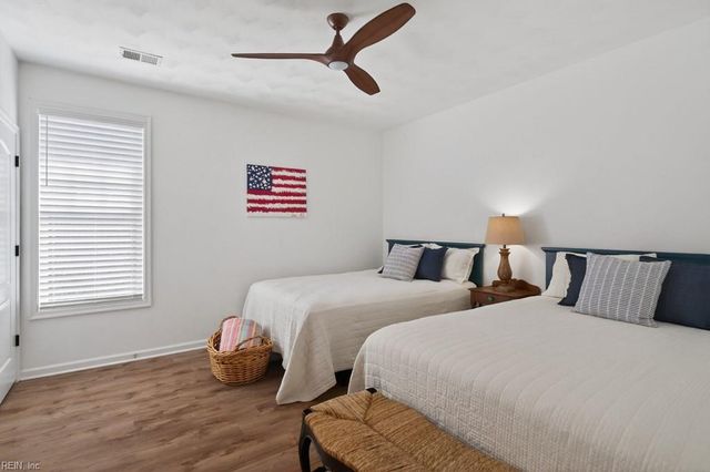 305 Troon CT, Cape Charles, VA 23310