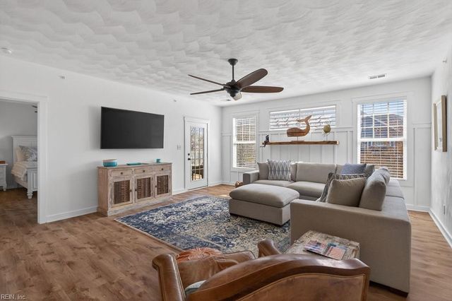 305 Troon CT, Cape Charles, VA 23310