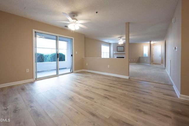 1901 Falls Landing Drive 104, Raleigh, NC 27614