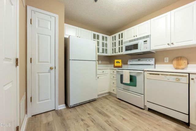 1901 Falls Landing Drive 104, Raleigh, NC 27614