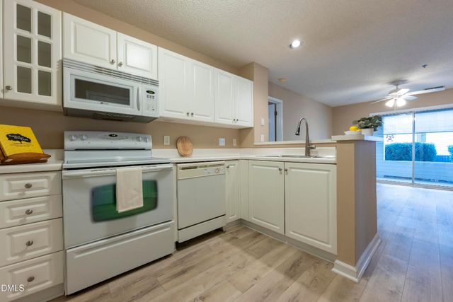 1901 Falls Landing Drive 104, Raleigh, NC 27614