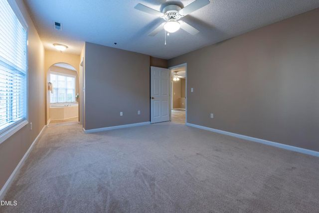 1901 Falls Landing Drive 104, Raleigh, NC 27614