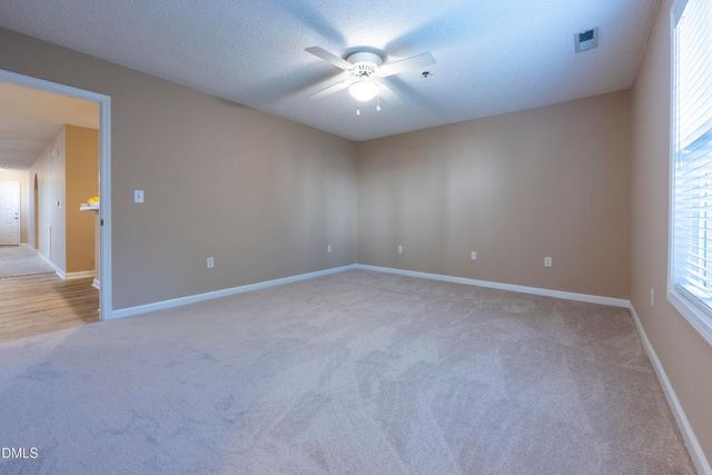 1901 Falls Landing Drive 104, Raleigh, NC 27614