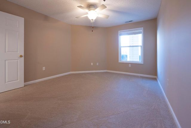 1901 Falls Landing Drive 104, Raleigh, NC 27614