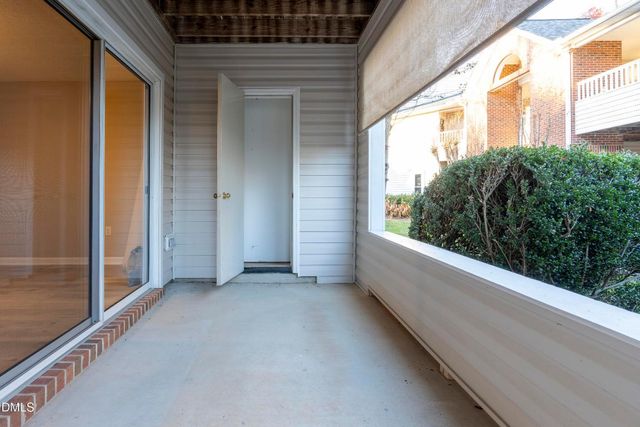 1901 Falls Landing Drive 104, Raleigh, NC 27614