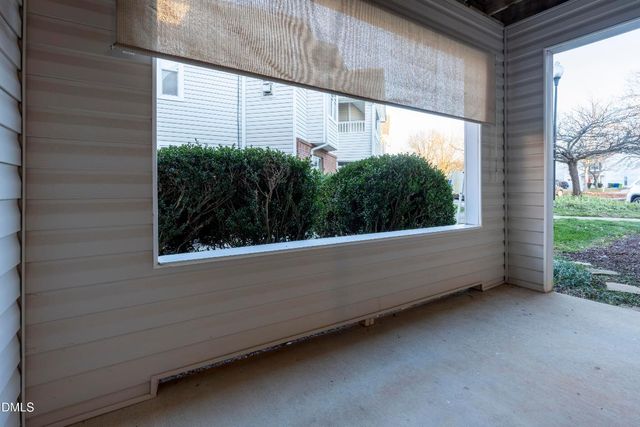 1901 Falls Landing Drive 104, Raleigh, NC 27614