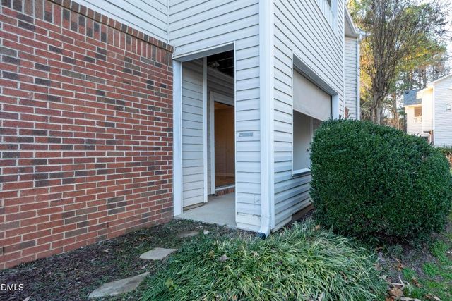 1901 Falls Landing Drive 104, Raleigh, NC 27614