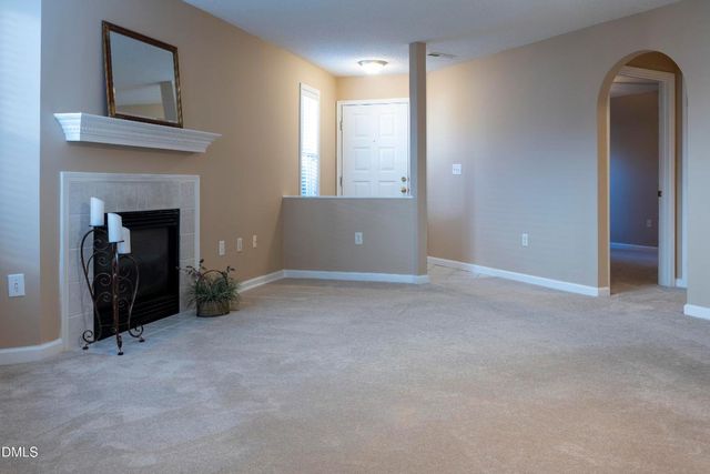 1901 Falls Landing Drive 104, Raleigh, NC 27614