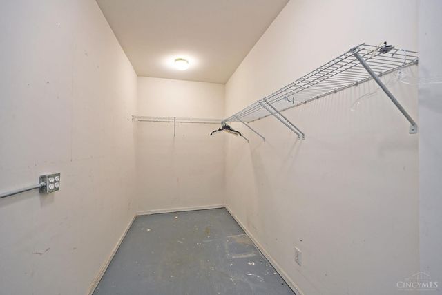 704 Traverse Creek Drive, Miami Twp, OH 45150