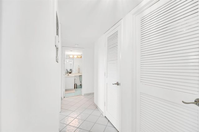 4975 E Sabal Palm Boulevard 408, Tamarac, FL 33319