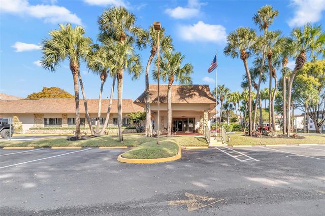 4975 E Sabal Palm Boulevard 408, Tamarac, FL 33319