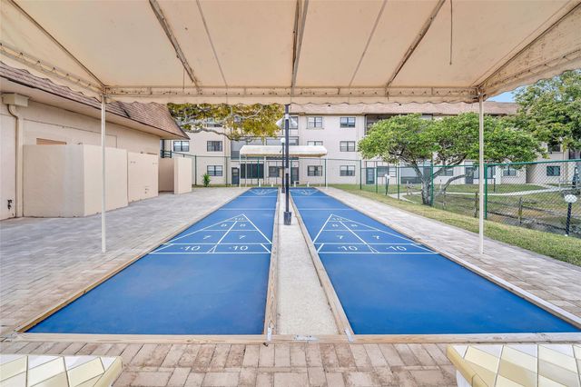 4975 E Sabal Palm Boulevard 408, Tamarac, FL 33319