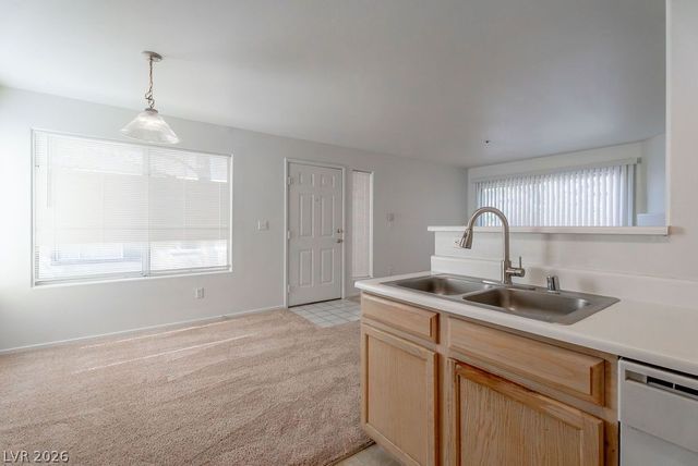 4955 Lindell Road 218, Las Vegas, NV 89118