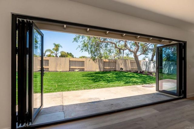 1404 Avenida De Las Adelsas, Encinitas, CA 92024