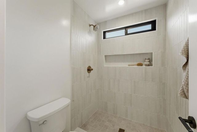 1404 Avenida De Las Adelsas, Encinitas, CA 92024