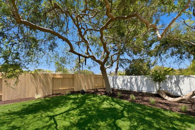 1404 Avenida De Las Adelsas, Encinitas, CA 92024