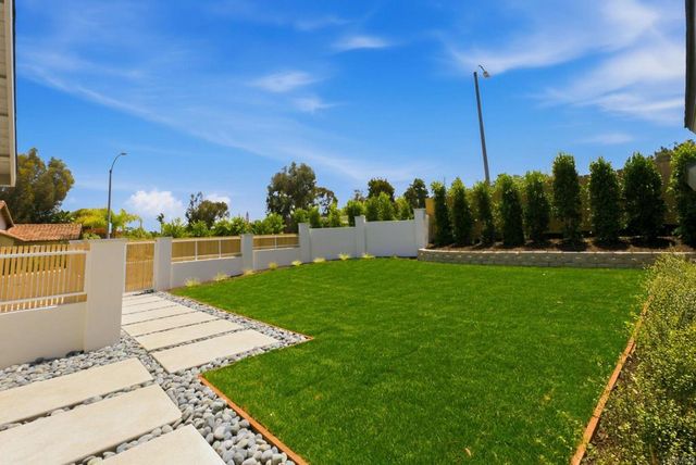 1404 Avenida De Las Adelsas, Encinitas, CA 92024