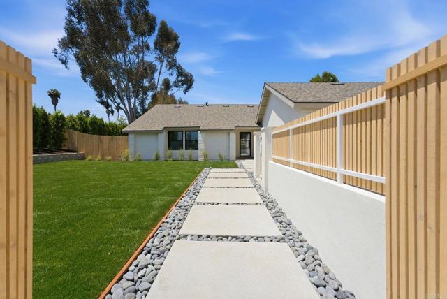 1404 Avenida De Las Adelsas, Encinitas, CA 92024
