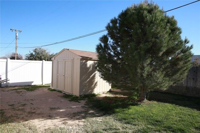 10600 Aspen, California City, CA 93505