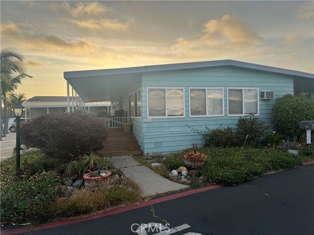 19361 Brookhurst Street 21, Huntington Beach, CA 92646