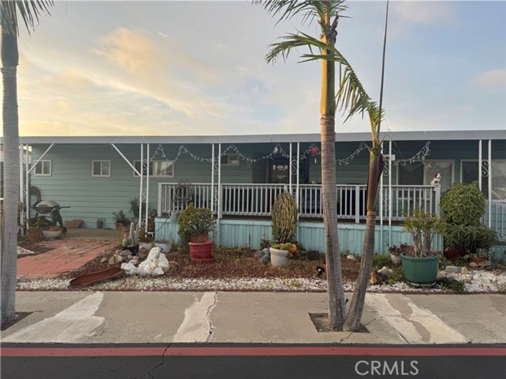 19361 Brookhurst Street 21, Huntington Beach, CA 92646