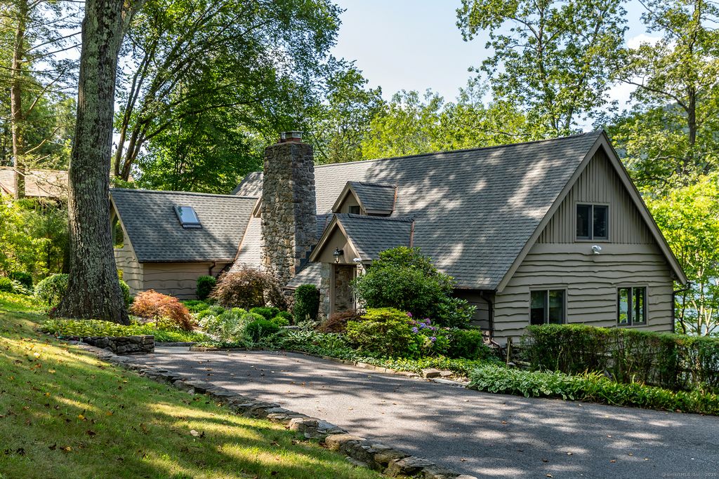 25 Echo Drive, New Milford, CT 06776
