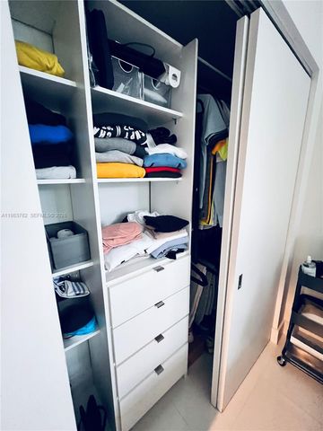 16385 BISCAYNE BLVD 303, Sunny Isles Beach, FL 33160