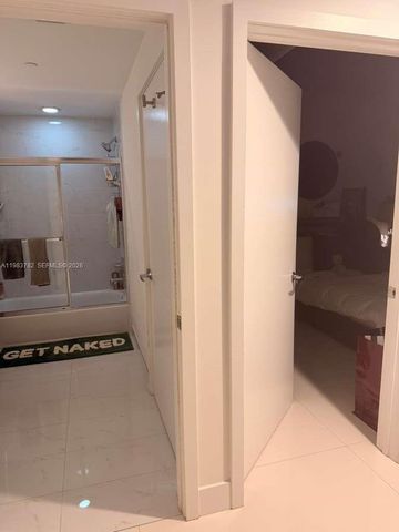 16385 BISCAYNE BLVD 303, Sunny Isles Beach, FL 33160