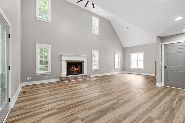 1530 Ridgeview Run, Lynchburg, TN 37352