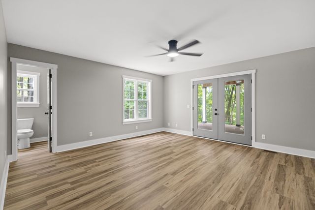 1530 Ridgeview Run, Lynchburg, TN 37352