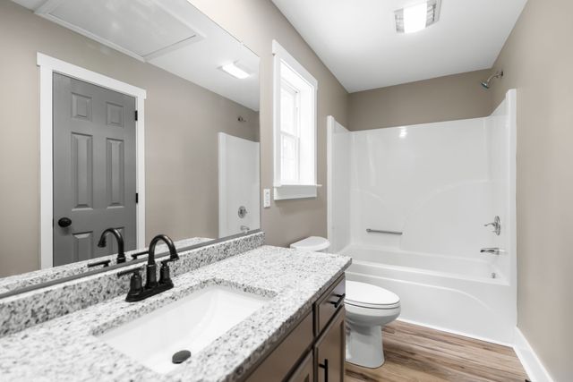 1530 Ridgeview Run, Lynchburg, TN 37352