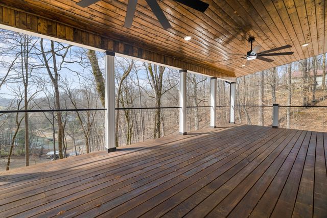 1530 Ridgeview Run, Lynchburg, TN 37352