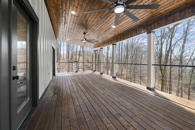 1530 Ridgeview Run, Lynchburg, TN 37352