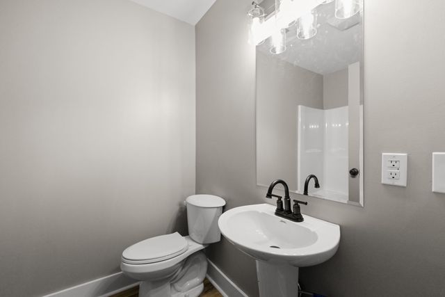 1530 Ridgeview Run, Lynchburg, TN 37352